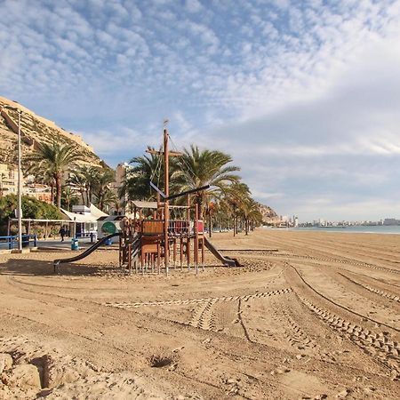 3 Bedroom Gorgeous Apartment In Alicante Luaran gambar