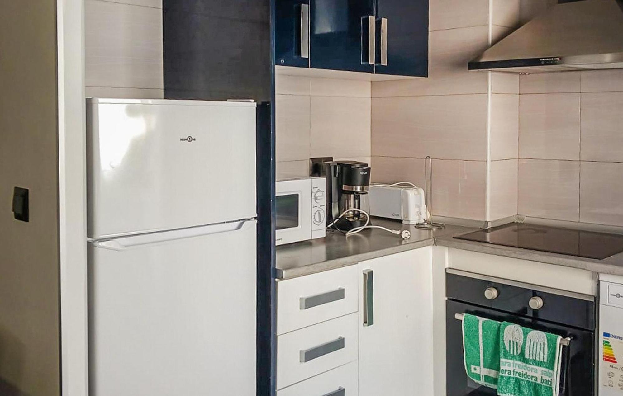 3 Bedroom Gorgeous Apartment In Alicante Luaran gambar